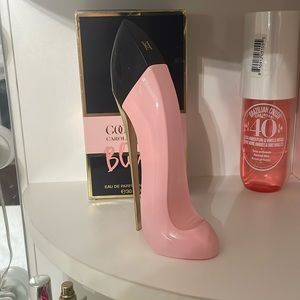 GOOD GIRL BLUSH PERFUME BOTTLE